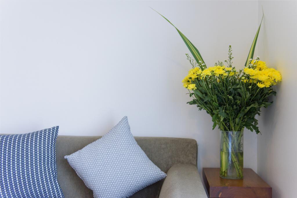 Sabai Sathorn Service Apartment Bangkok Eksteriør bilde
