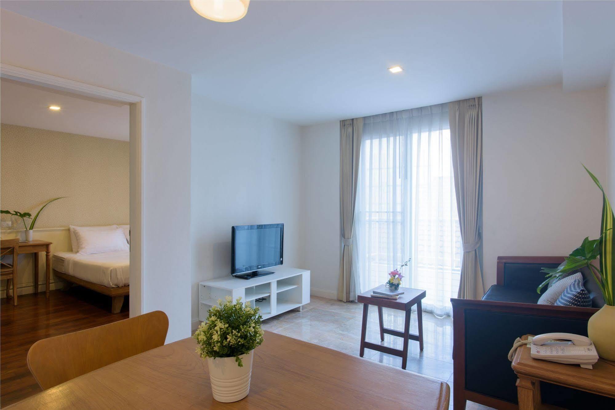 Sabai Sathorn Service Apartment Bangkok Eksteriør bilde